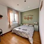 El Gato Gordo - Bike & Surf House Hostel Cudillero