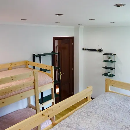 El Gato Gordo - Bike & Surf House Hostel Cudillero