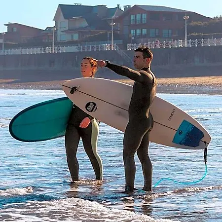 El Gato Gordo - Bike & Surf House 게스트하우스 쿠딜레로