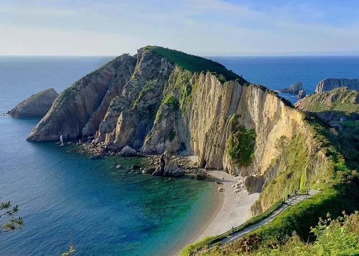 El Gato Gordo - Bike & Surf House Cudillero