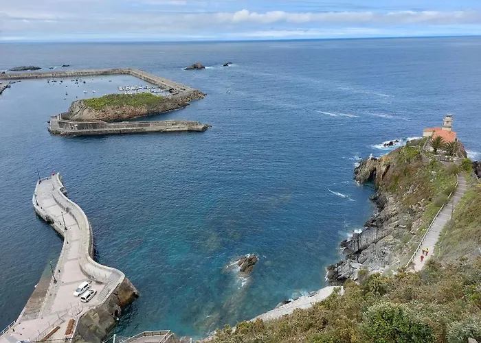 El Gato Gordo - Bike & Surf House * Cudillero